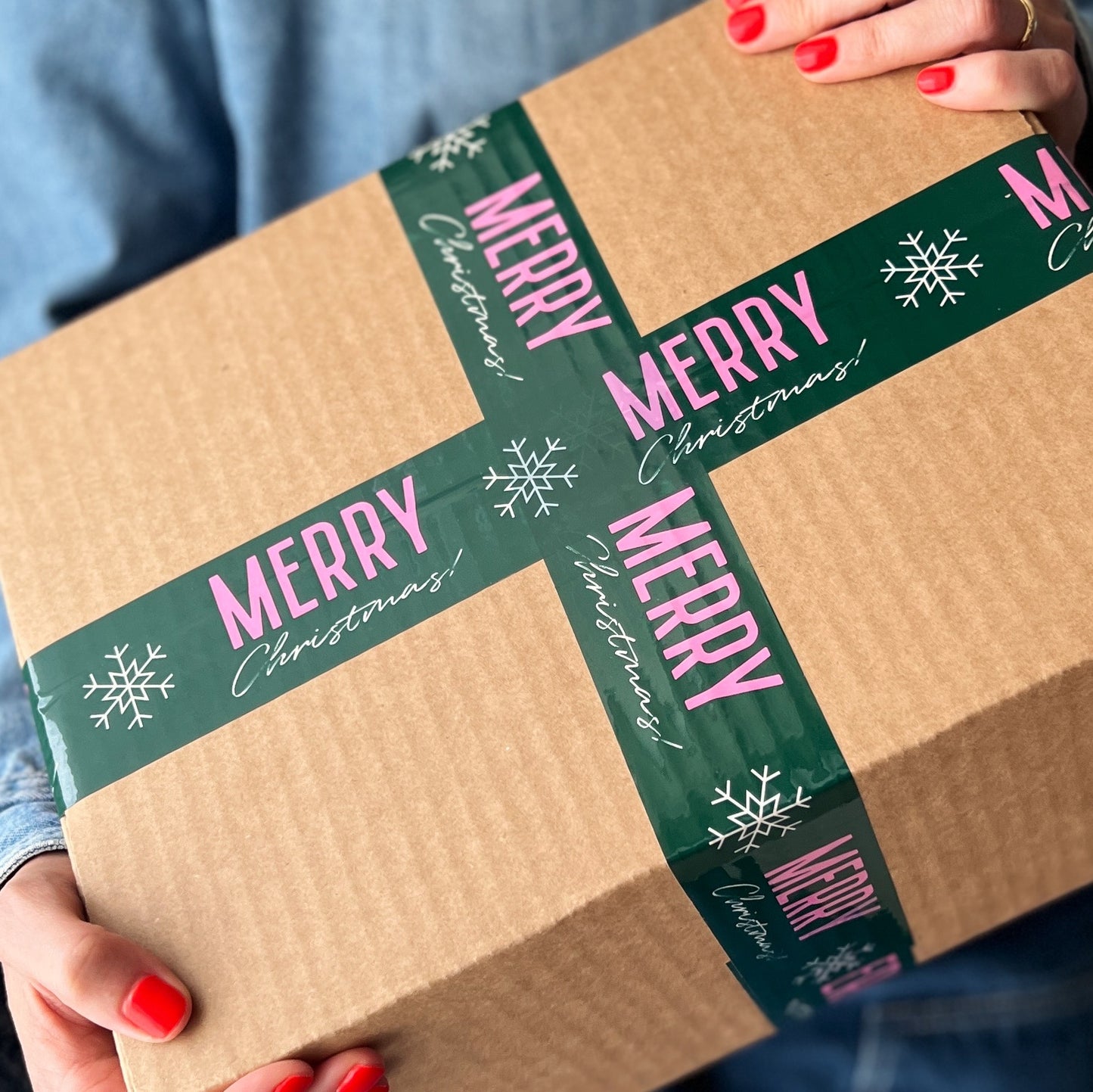 Merry Christmas Shipping Tape - Green/Pink Snowflake